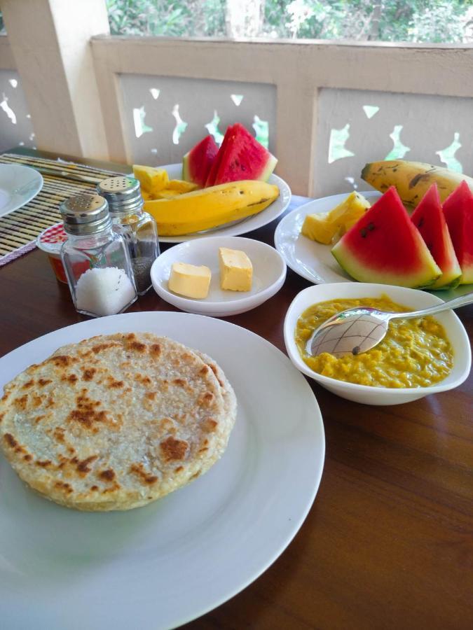 Once In Ella Hotel Екстериор снимка